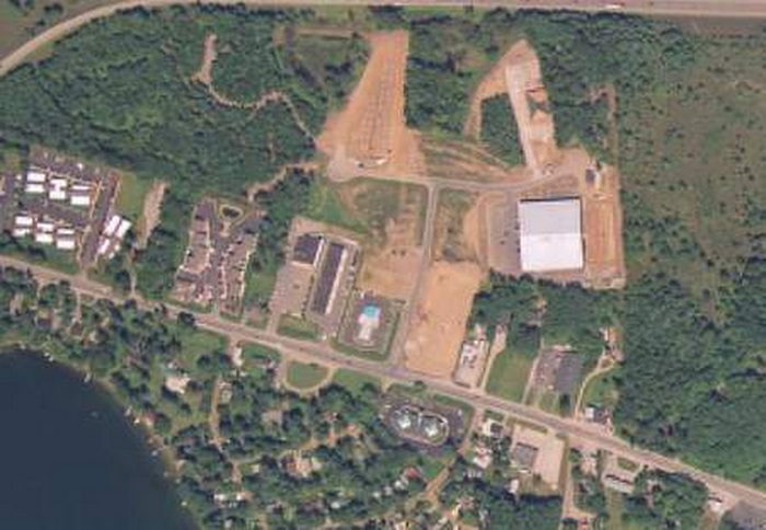 Lakes Drive-In Theatre - Historical Aerial (newer photo)